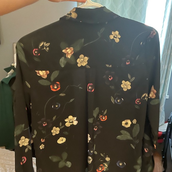 Brand New H&M Floral Button Up Shirt Size 4 - Picture 3 of 8